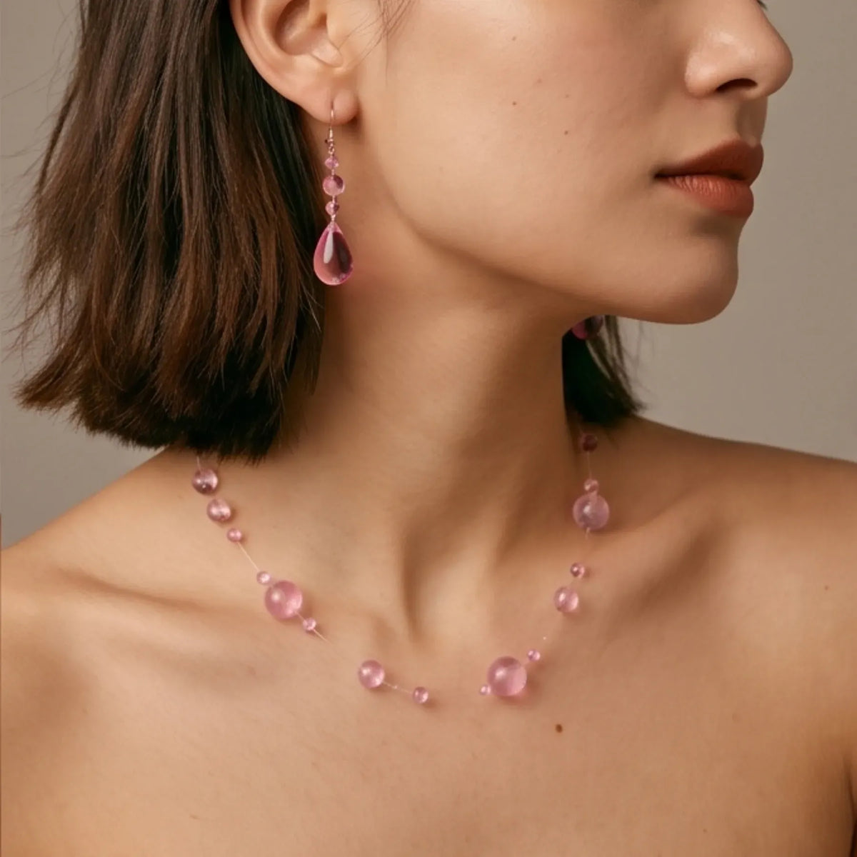 Collier Goutte Suspendue (Dispo en 8 coloris) - rose clair